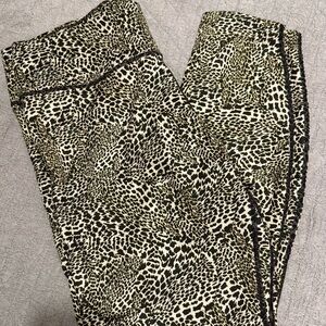 Nike Dri-Fit cheetah leggings XXL